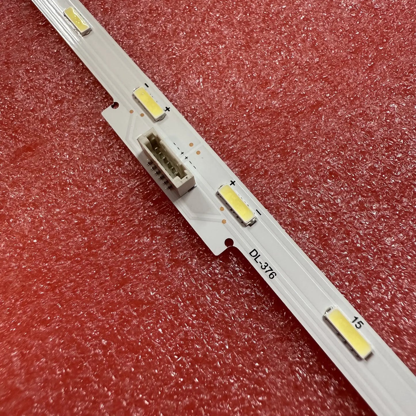 KDL-32WE610, KDL-32RE400, KDL-32WE613, KDL-32WE615, KDL-32RE403 BANDE LED