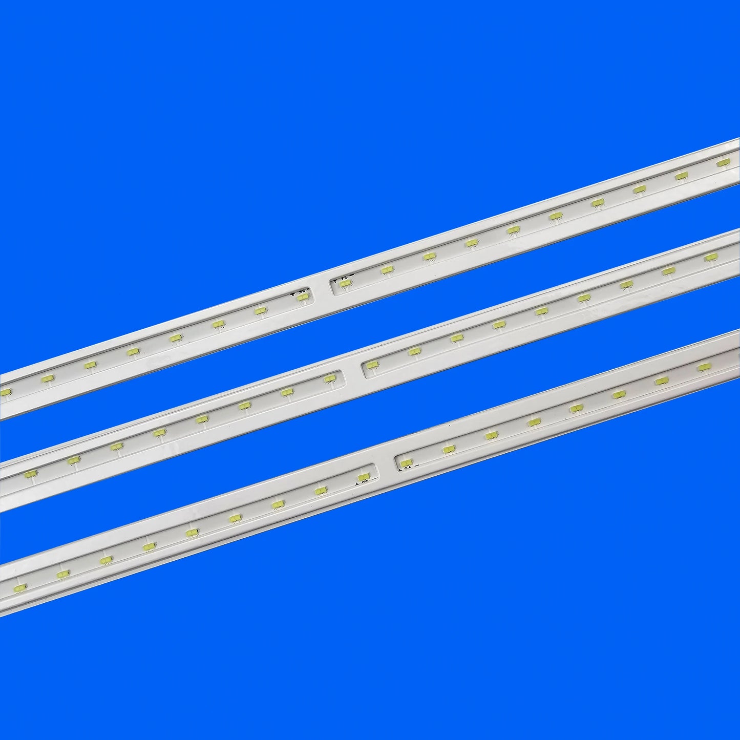 Kit 3 bandes LED LG 70 pouces 70UH635T 70UH8730 70UH6350 – HC700EQF-VHQQ1-31XX 1707PKG
