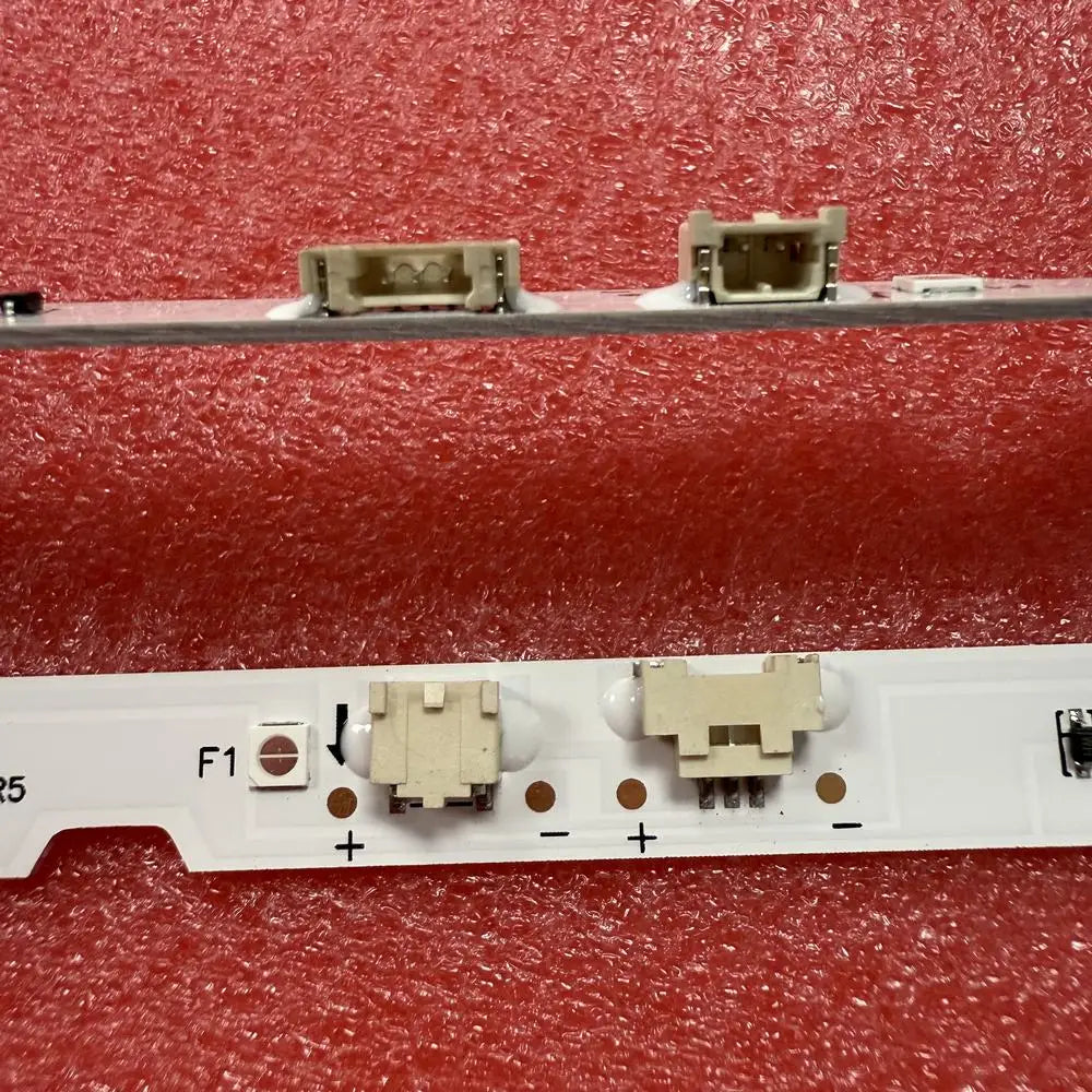 UE32M4000AK UN32M4500AF V7DN-320SM0-R1 BN96-43703A LM41-00419A