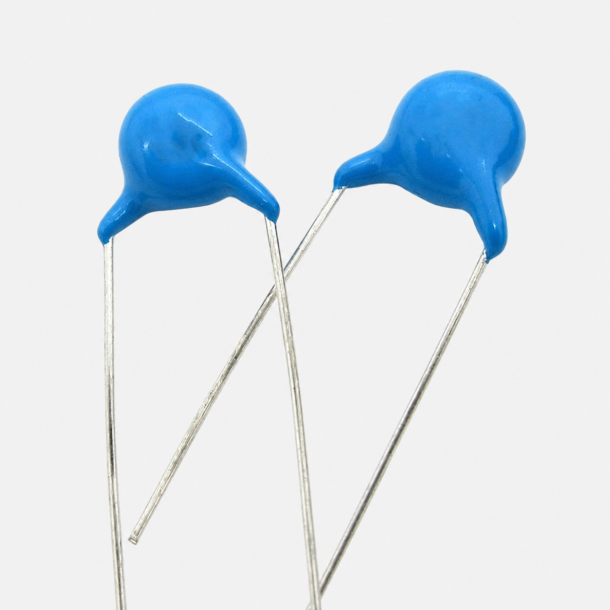 Condensateurs céramiques 33pF 3KV haute tension – lot de 2