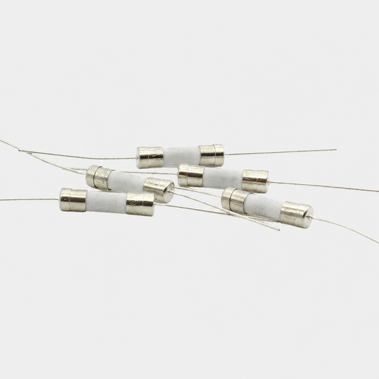Fusibles céramiques temporisés 4A / 5A / 6.3A 250V – lot de 10, à souder