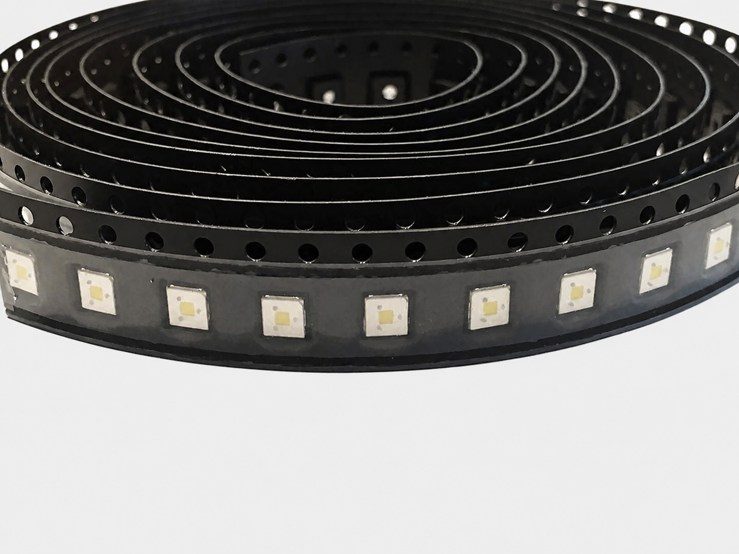 LED réparation barres TV Lumens A137CECEBP18A – 3535 2.4W 3V