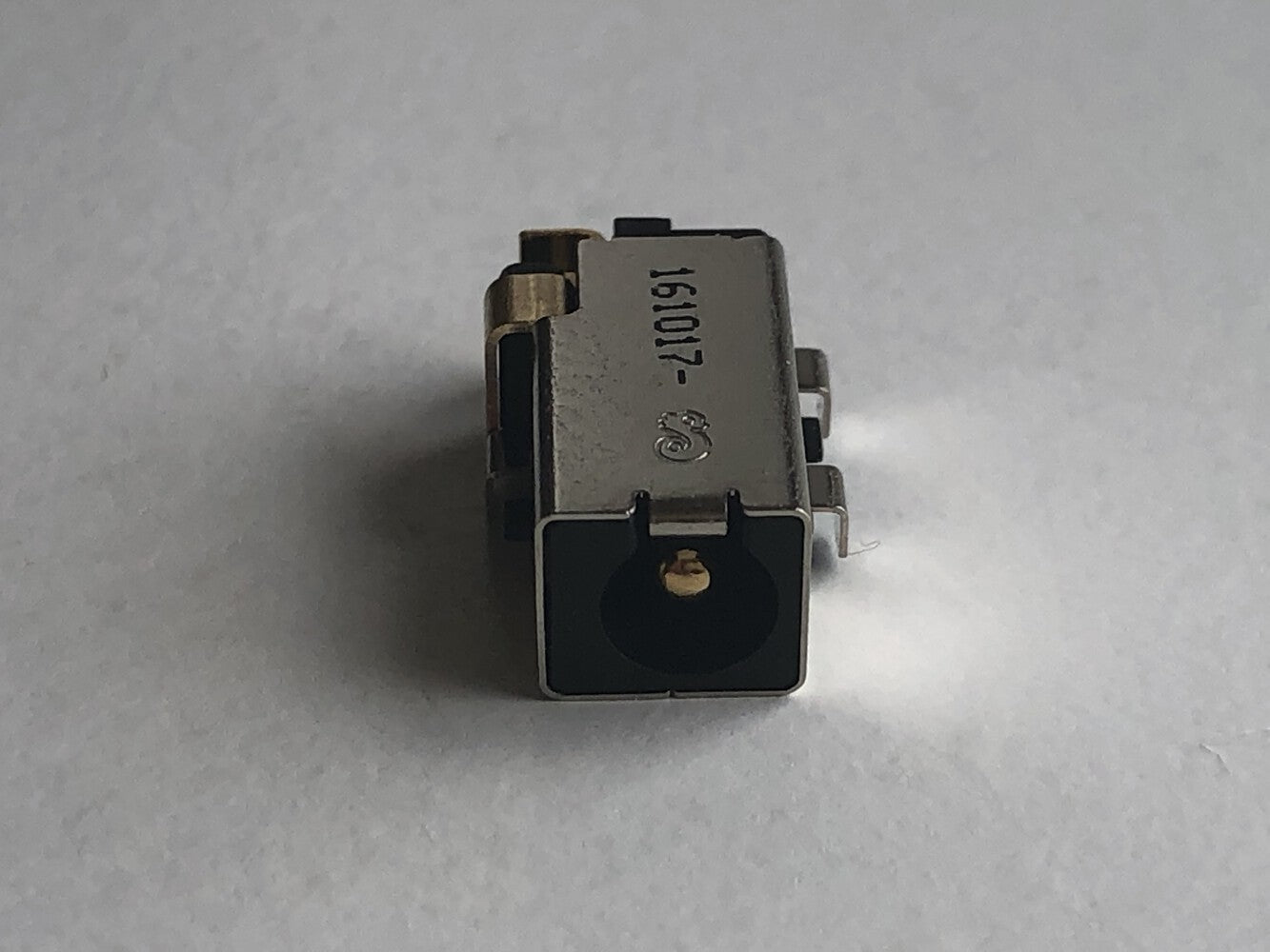 100S-14IBR 100-14IBY 110S-11IBR CONNECTEUR 